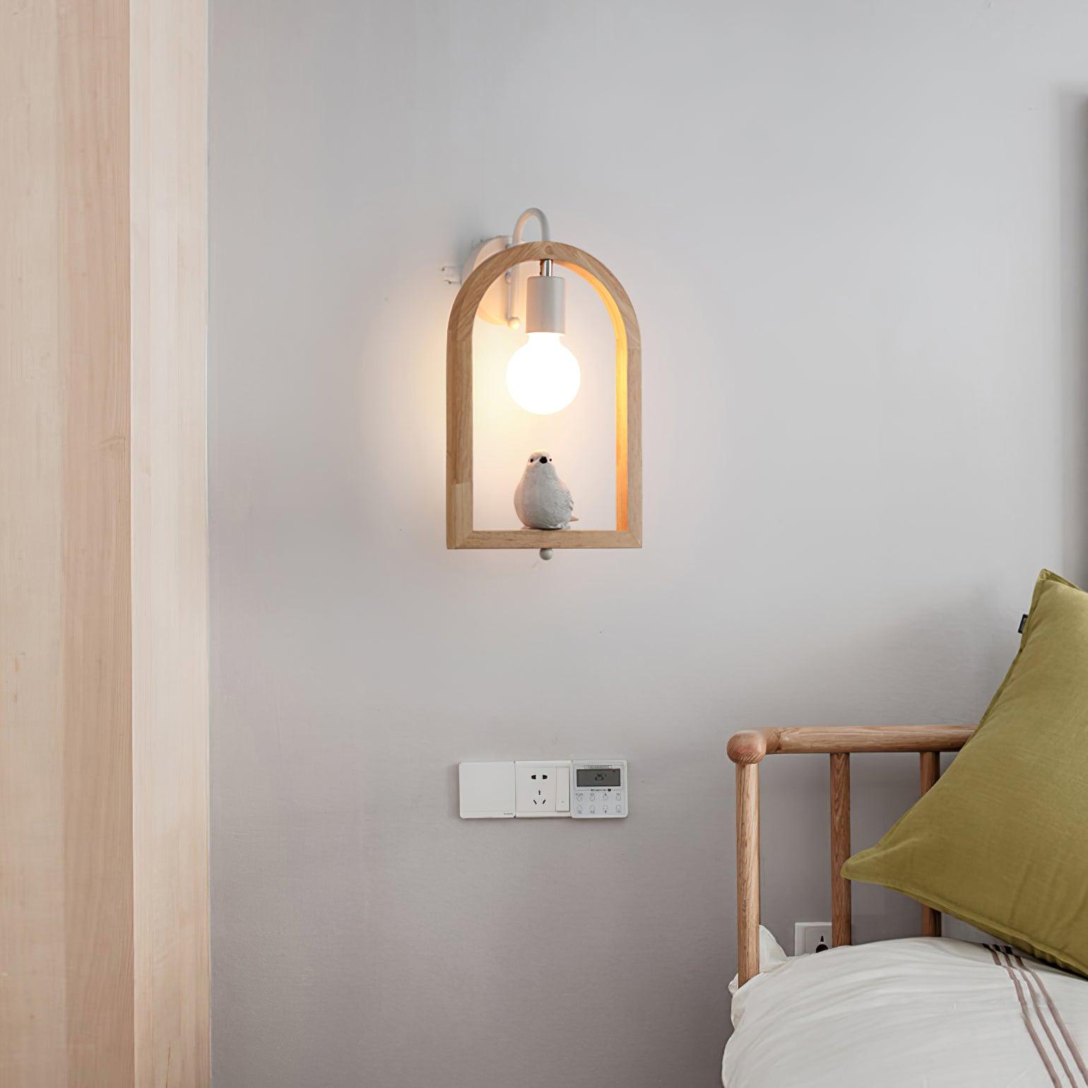 Cari Nordic Art Bird Resin Wall Light