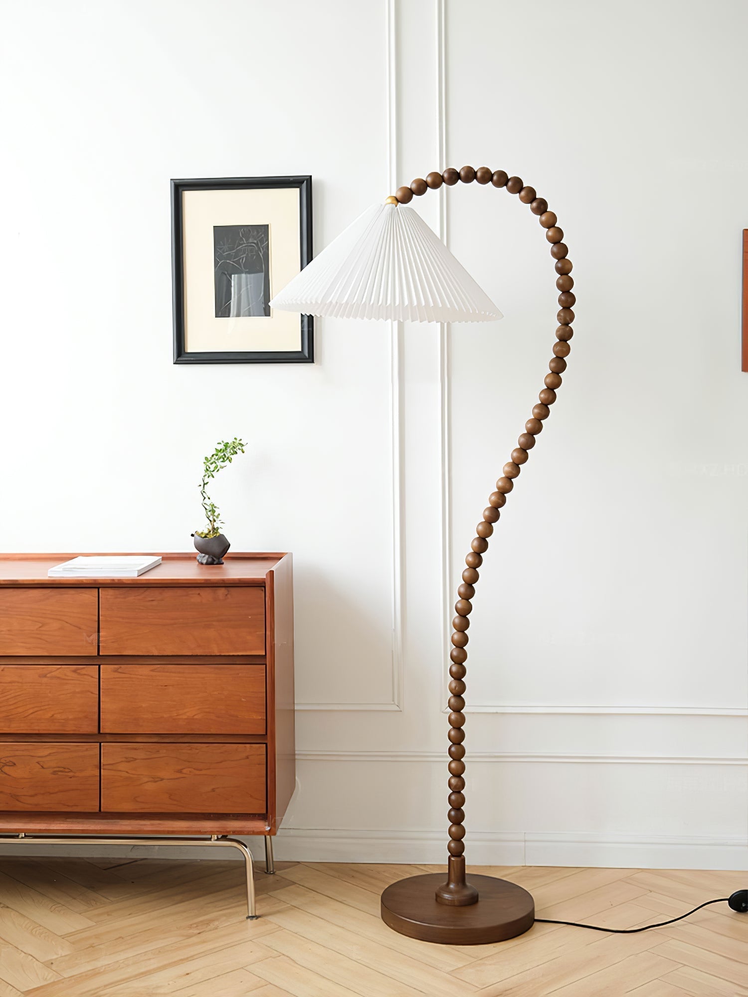 Nadia Modern Wood Floor Lamp