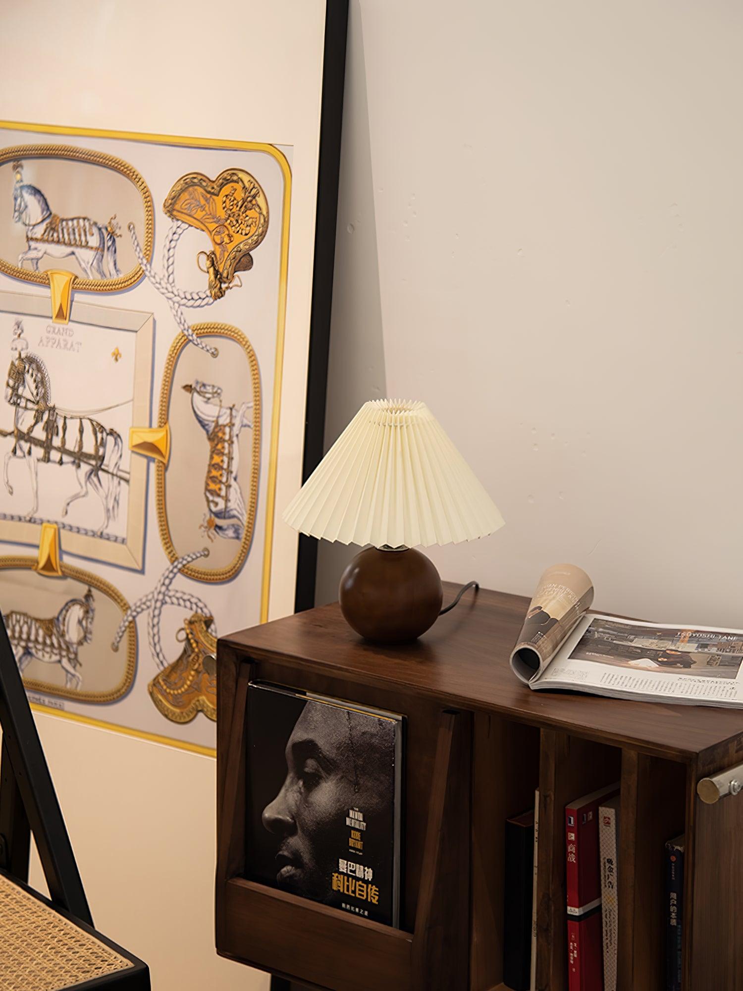 Zesilon Wooden Ball Table Lamp