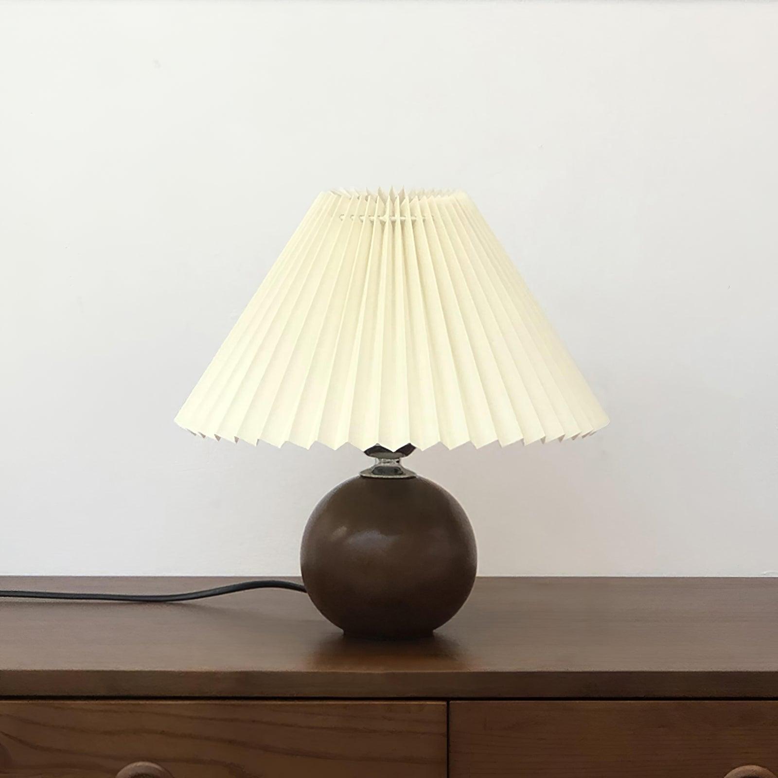 Zesilon Wooden Ball Table Lamp