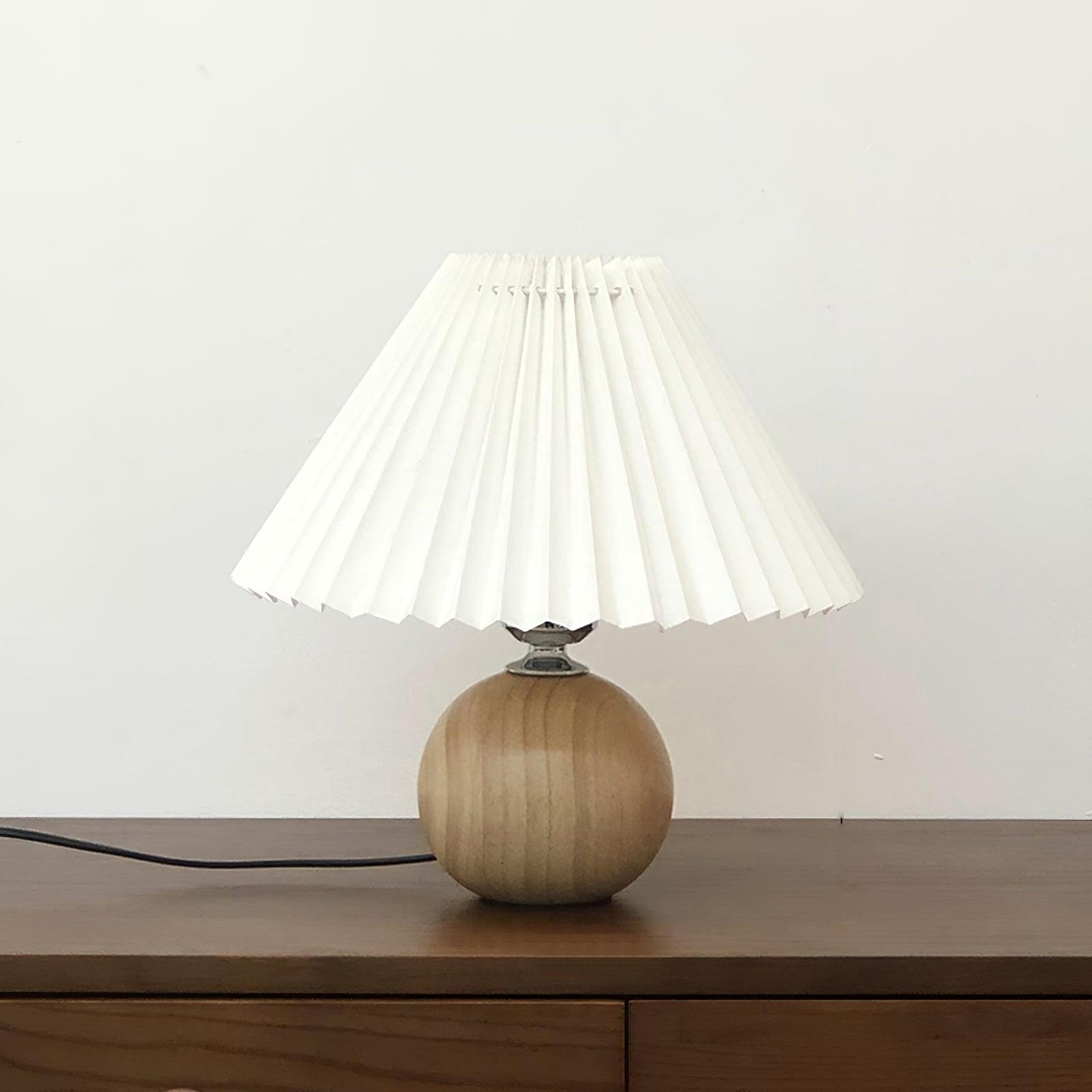 Zesilon Wooden Ball Table Lamp