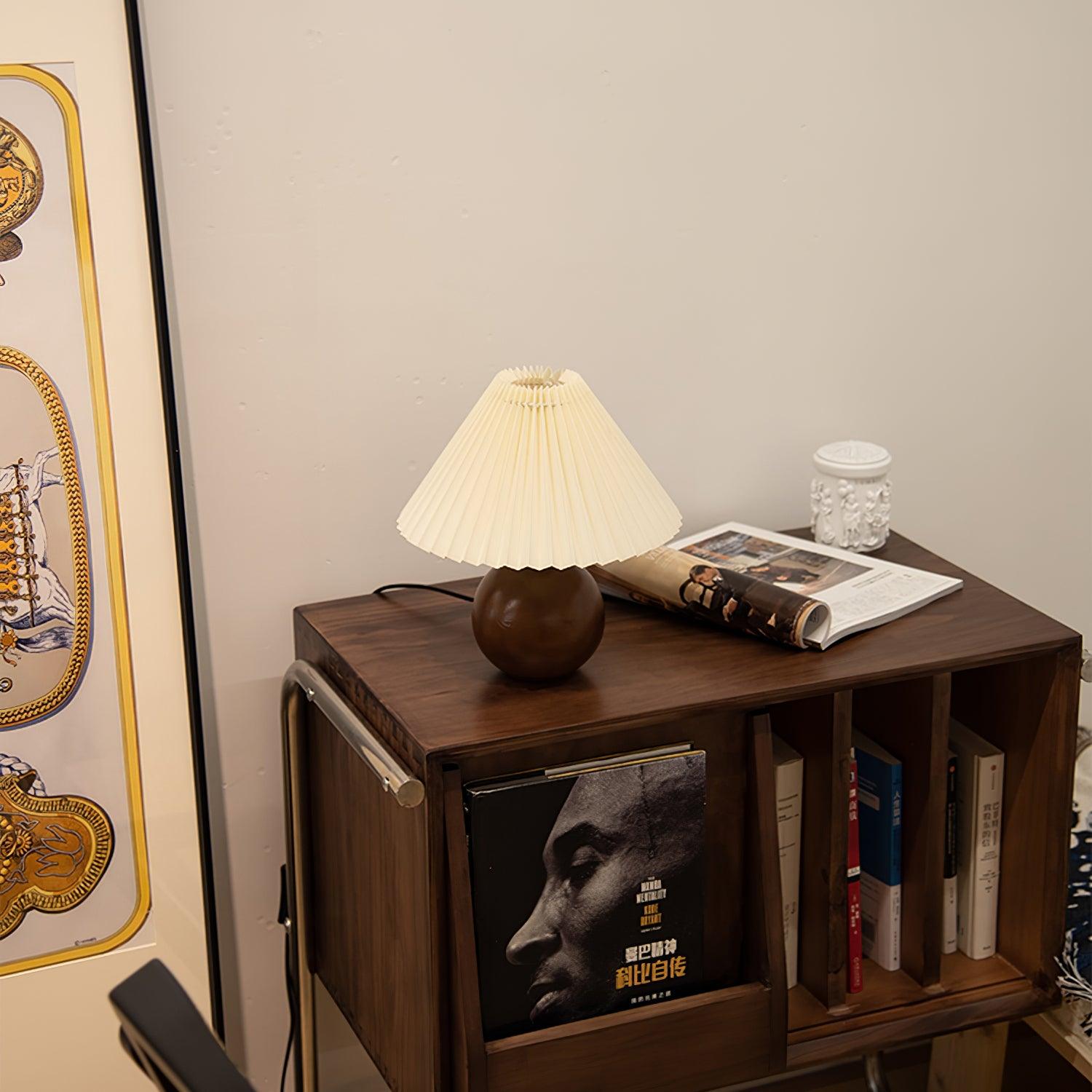 Zesilon Wooden Ball Table Lamp