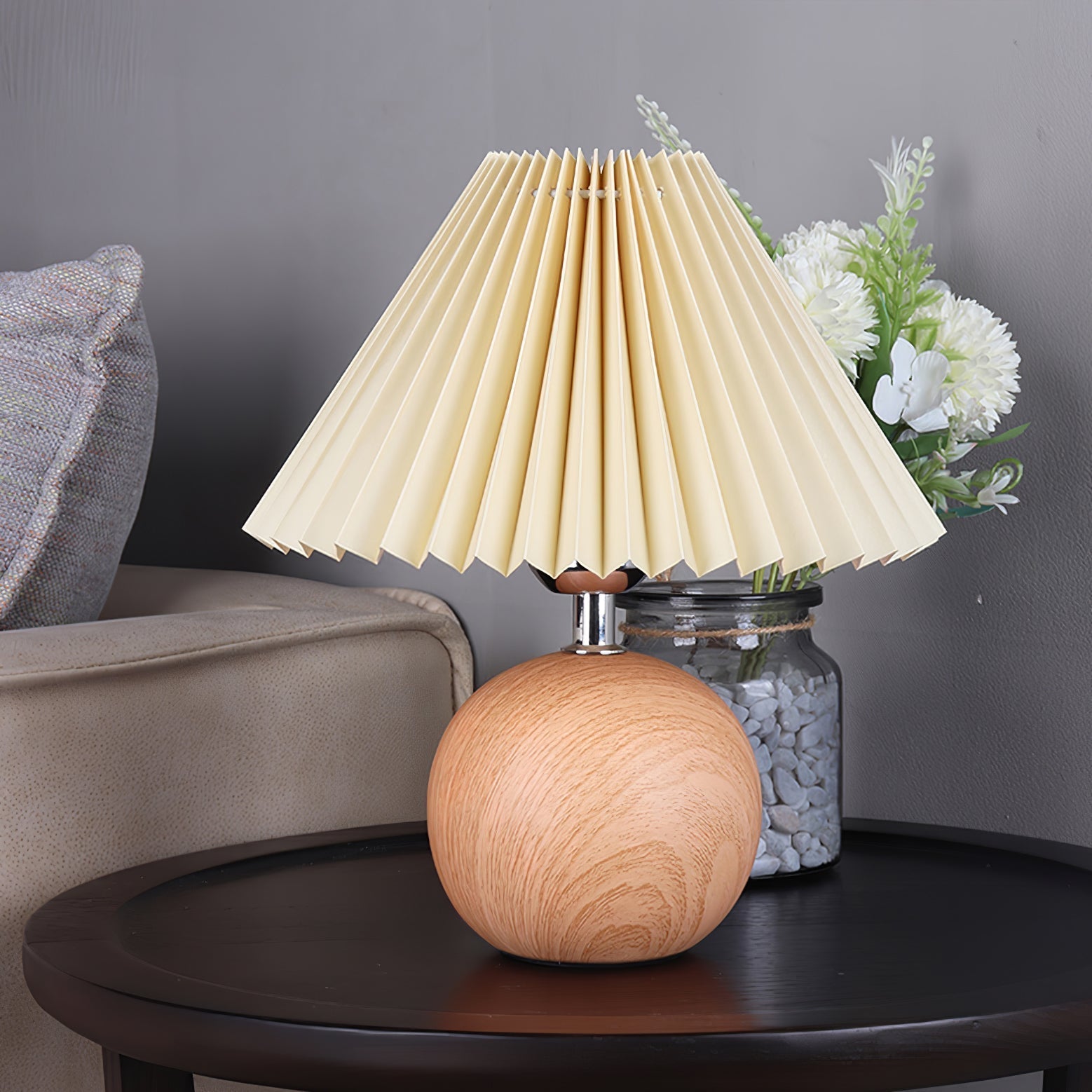 Zesilon Wooden Ball Table Lamp