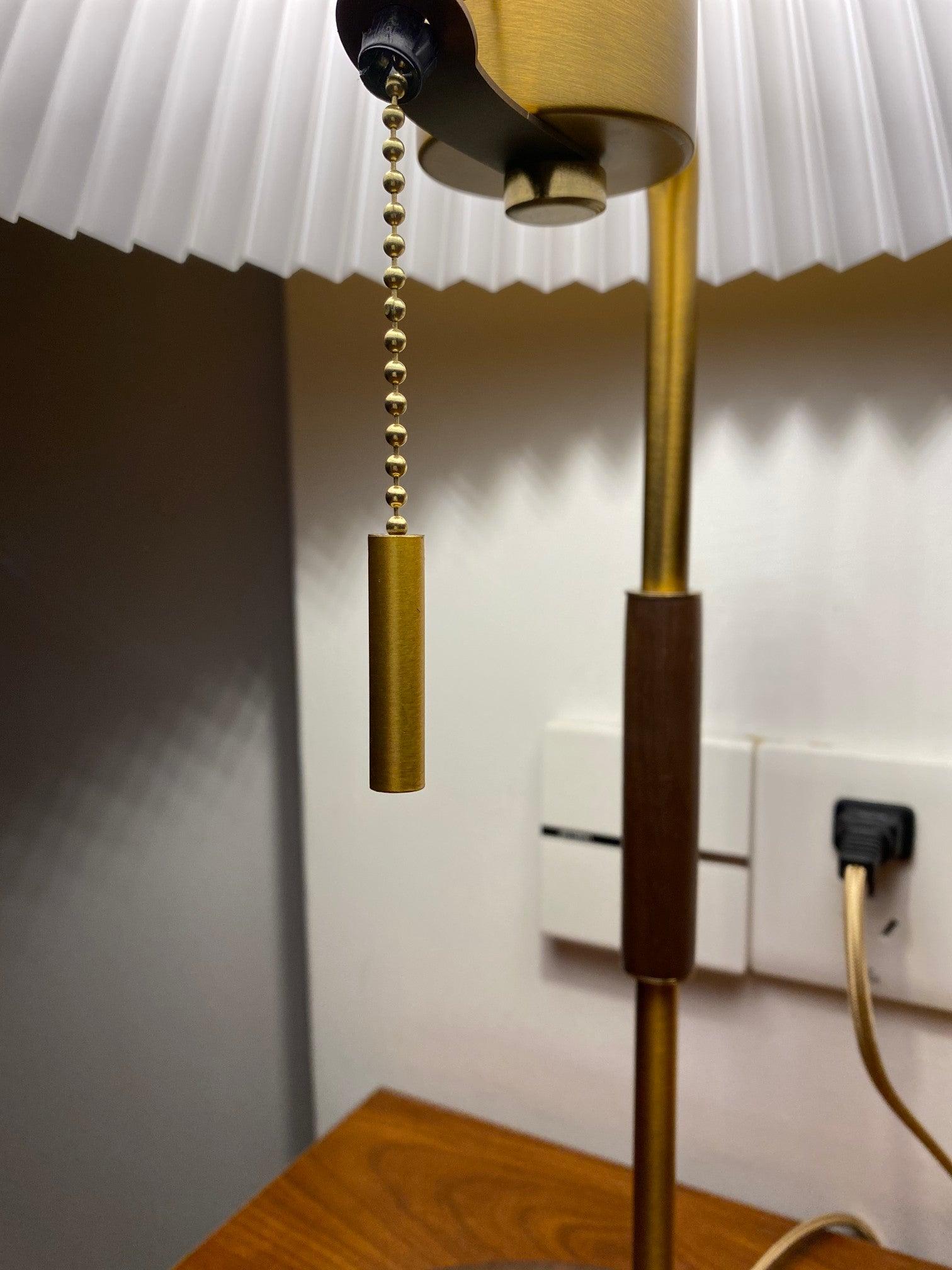 Vellain Retro Table Lamp