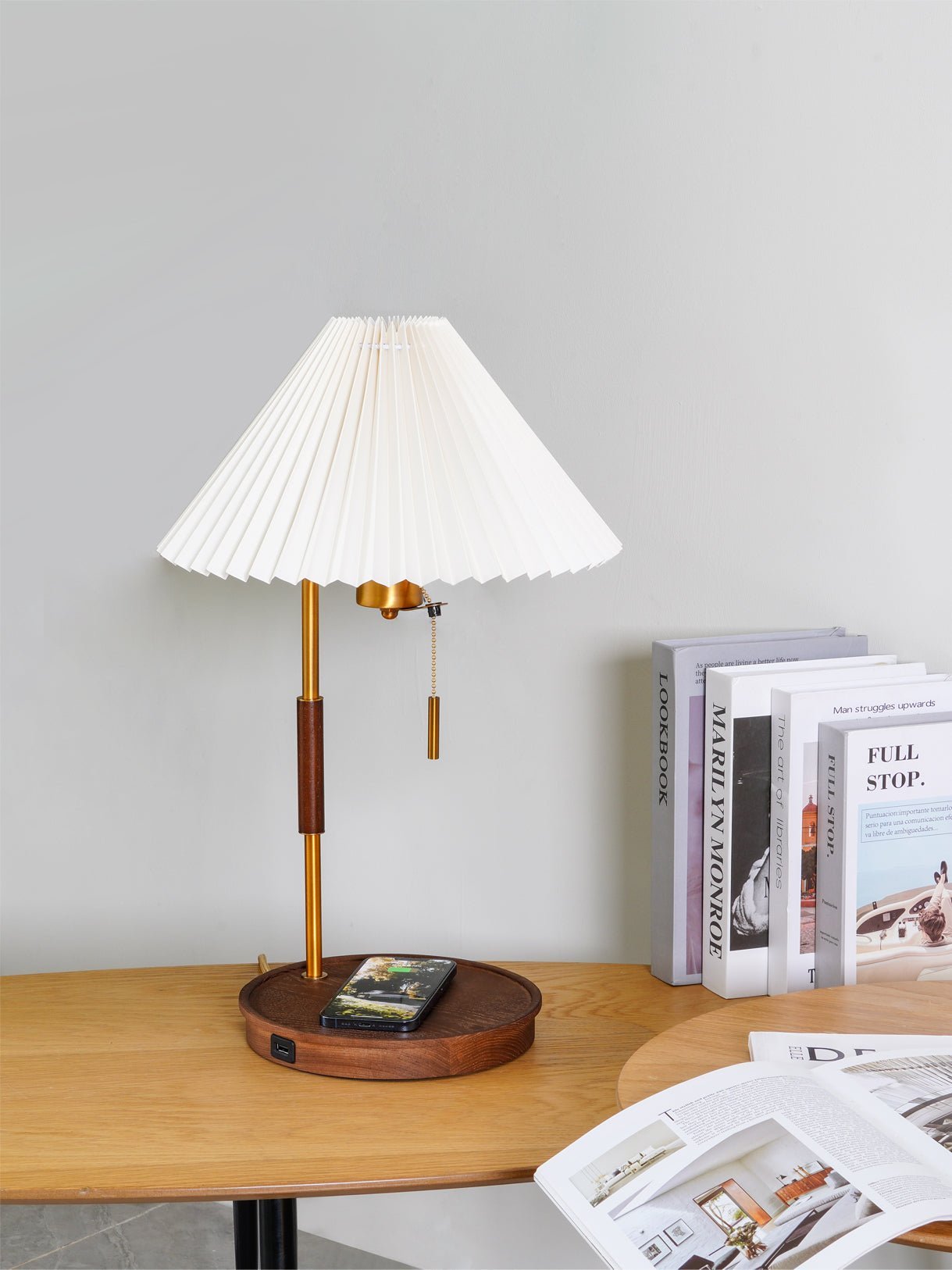 Vellain Retro Table Lamp