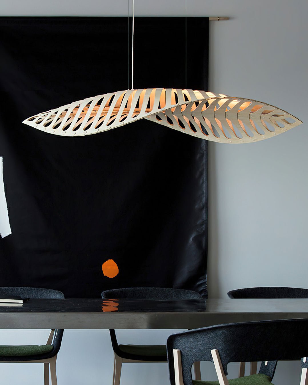 Veliren Leaf Wood Pendant Light