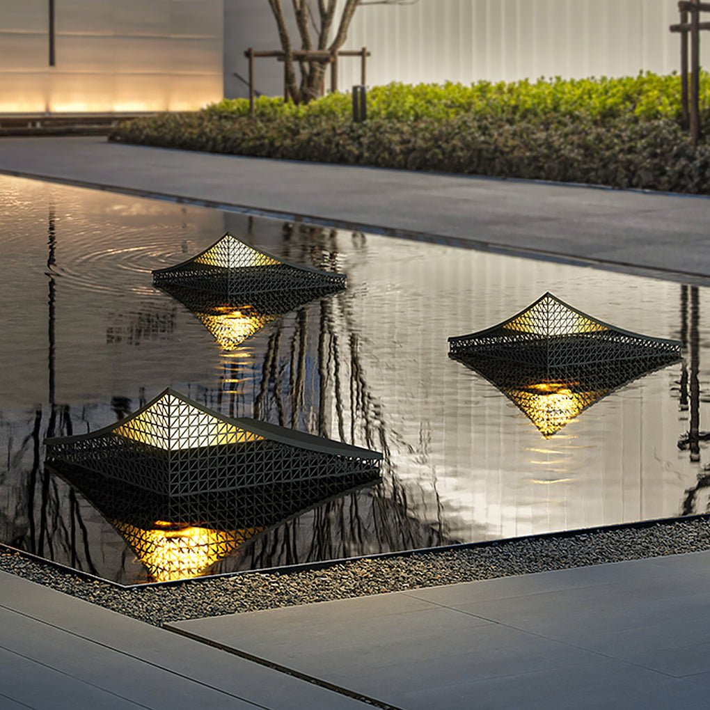 Lynn Industrial Elegant Metal Garden Light