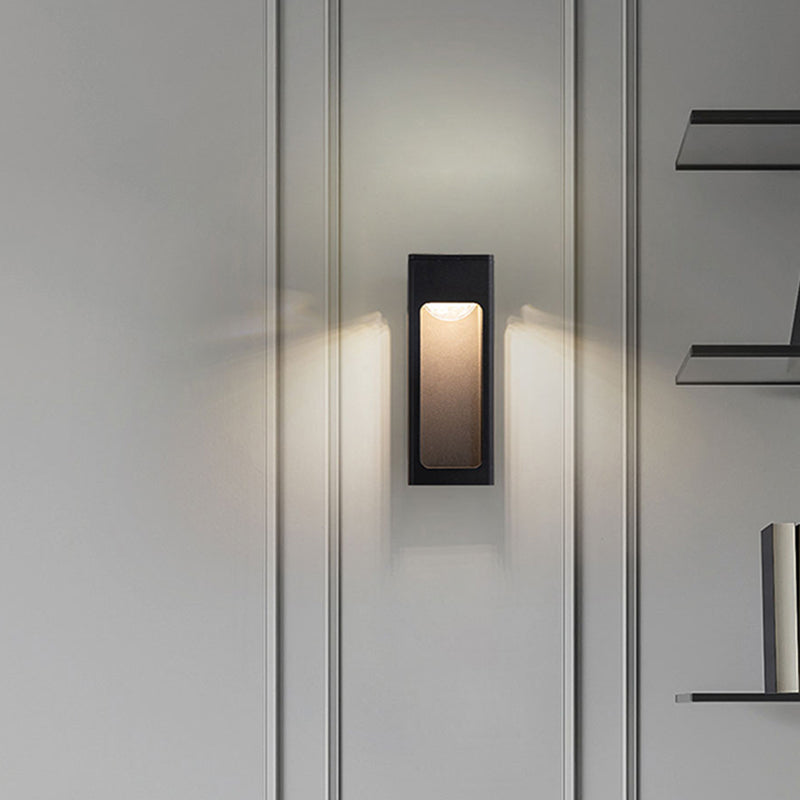 Ray Modern Waterproof Minimalist Geometric Outdoor Wall Light