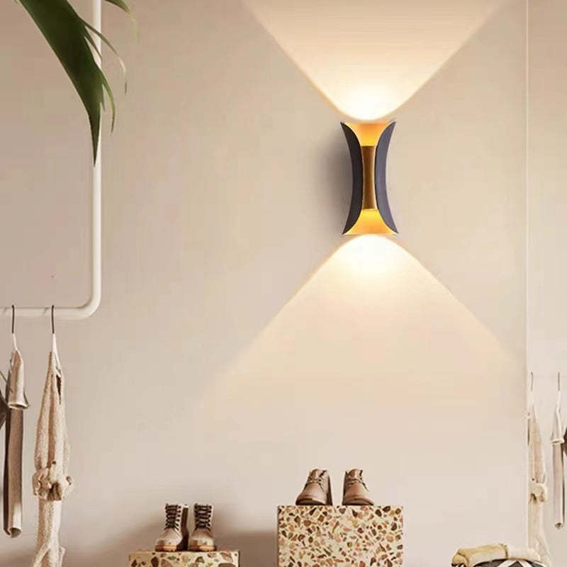 Ray Modern LED Outdoor Wall Light Garden Corridor