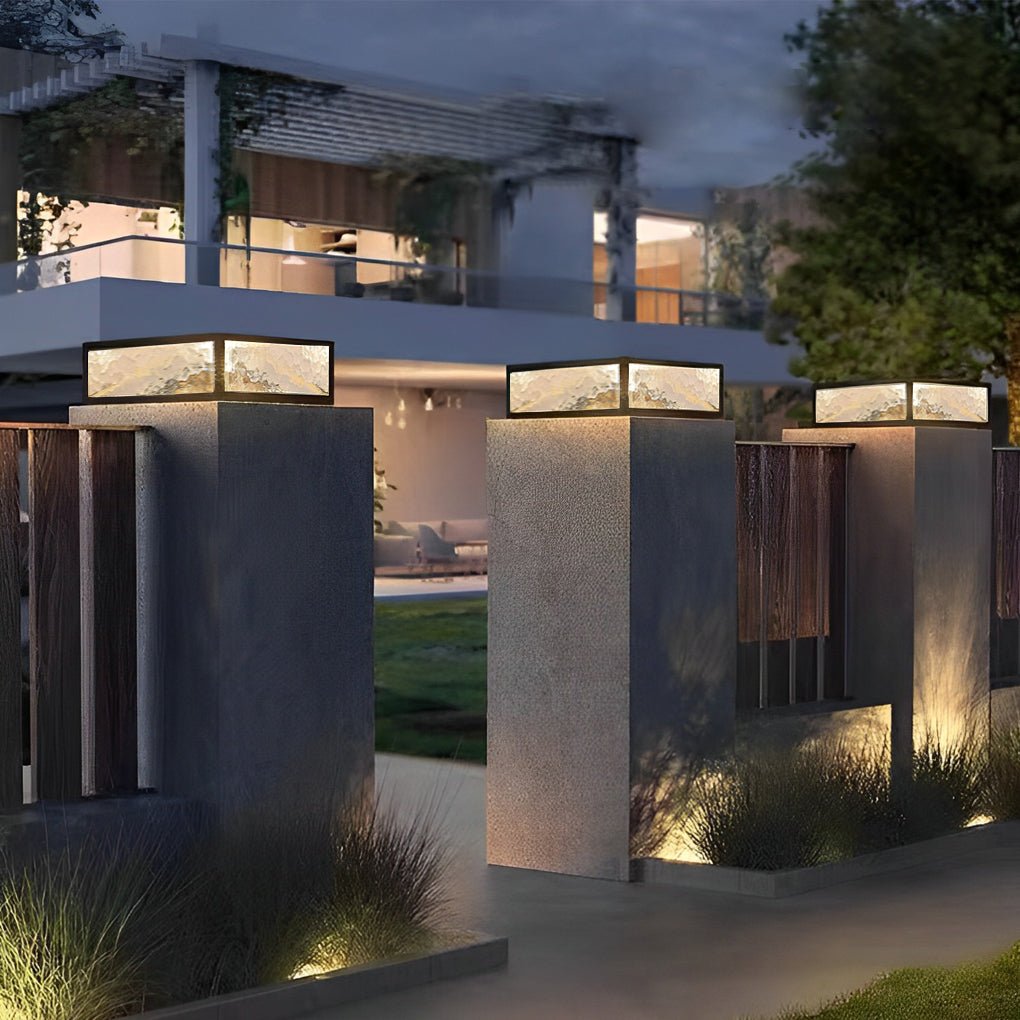 Vrda Modern LED Aluminum Outdoor Post Fence Pillar Light