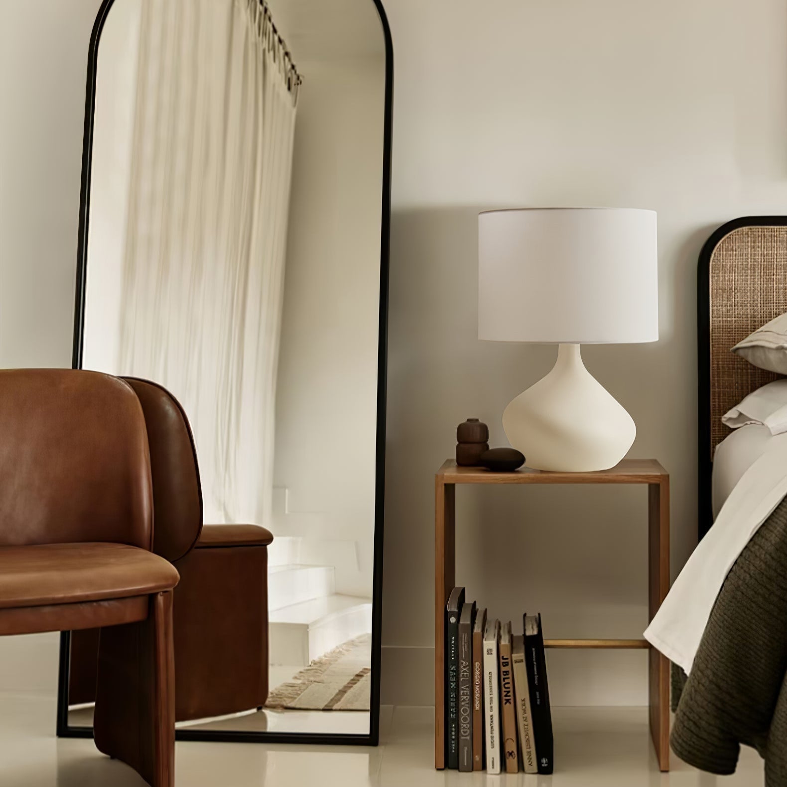 Jean Modern Ceramics Table Lamp