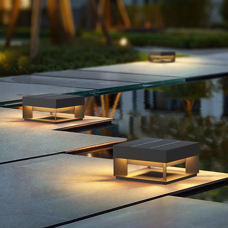 Ray Post Modern Solar Square LED Outdoor Light