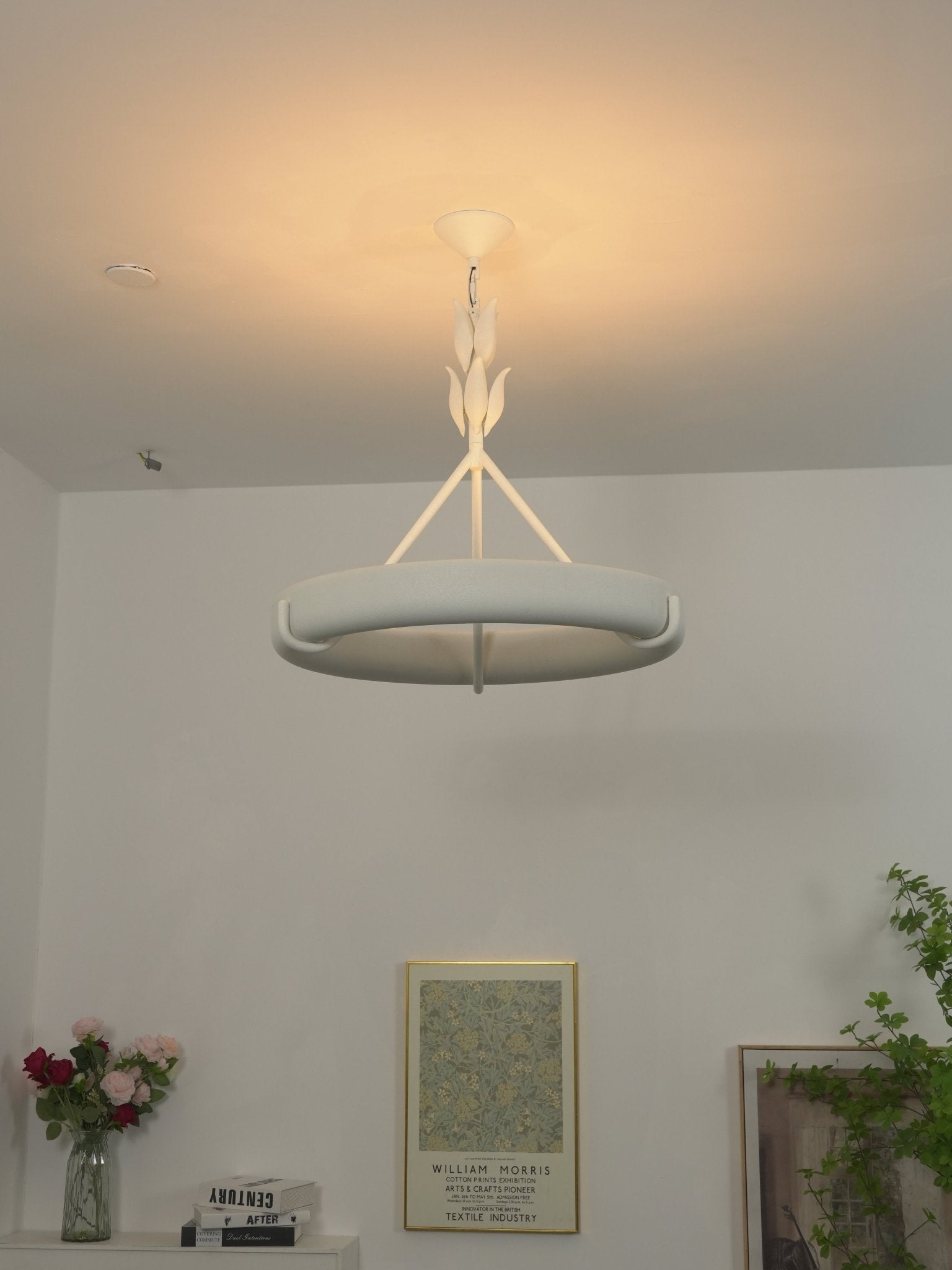 Sorarena Plaster Chandelier