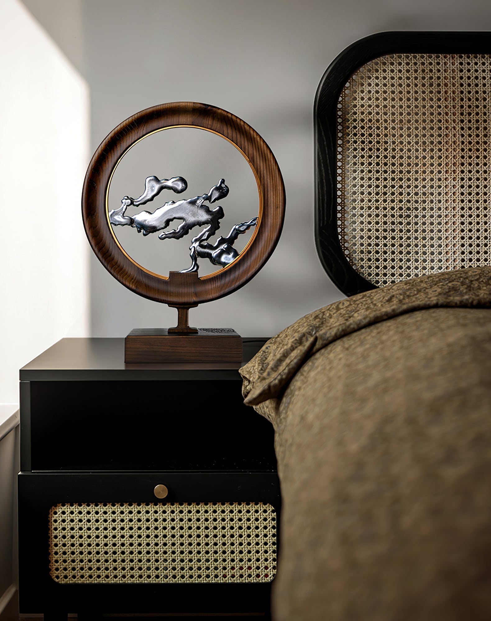 Sylalella Modern Wood Table Lamp