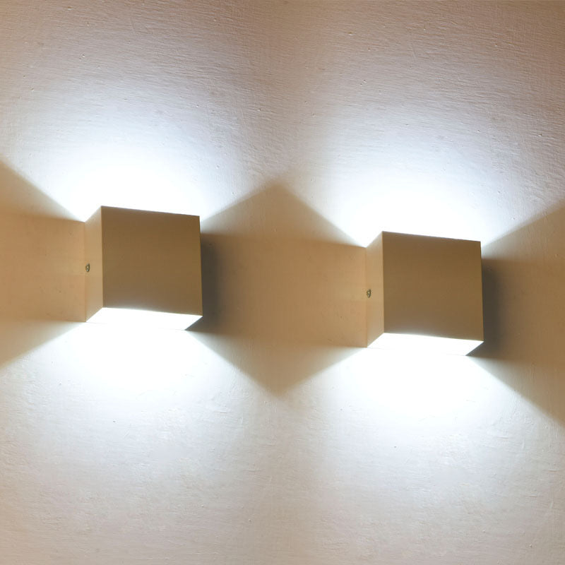 Ray Modern Adjustable Square Outdoor Wall Lamp LED