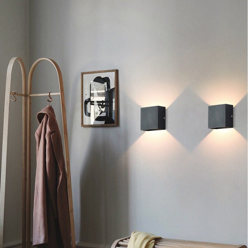 Ray Modern Adjustable Square Outdoor Wall Lamp LED
