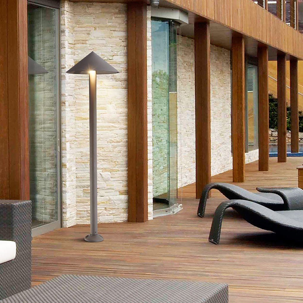 Will Sleek Umbrella LED Aluminum Outdoor Post Light