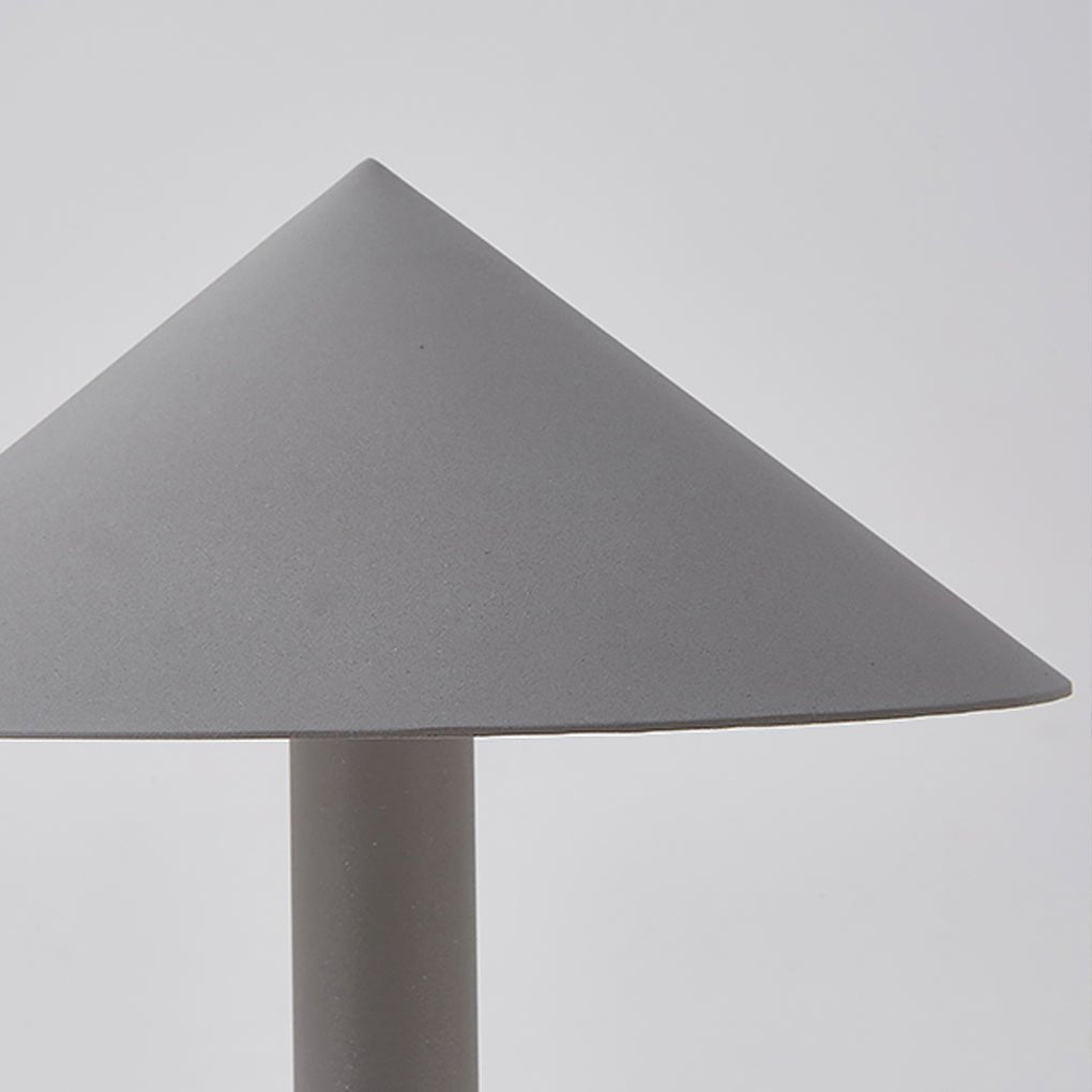 Will Sleek Umbrella LED Aluminum Outdoor Post Light