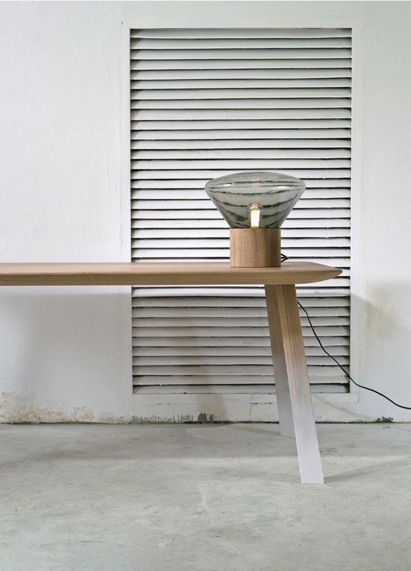 Sylirella Minimalist Wood Table Lamp