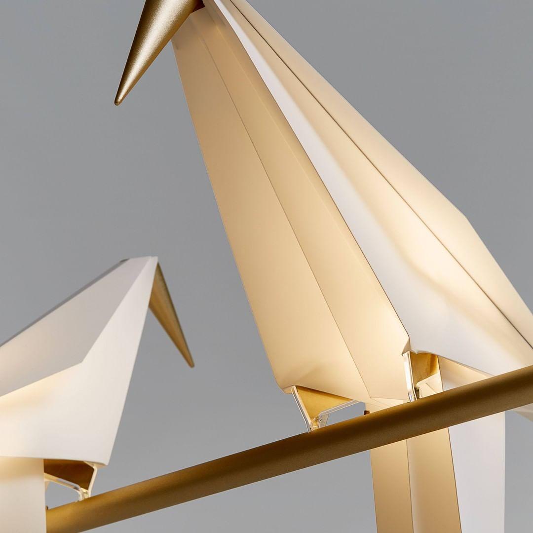 Kaelora Contemporary Table Lamp