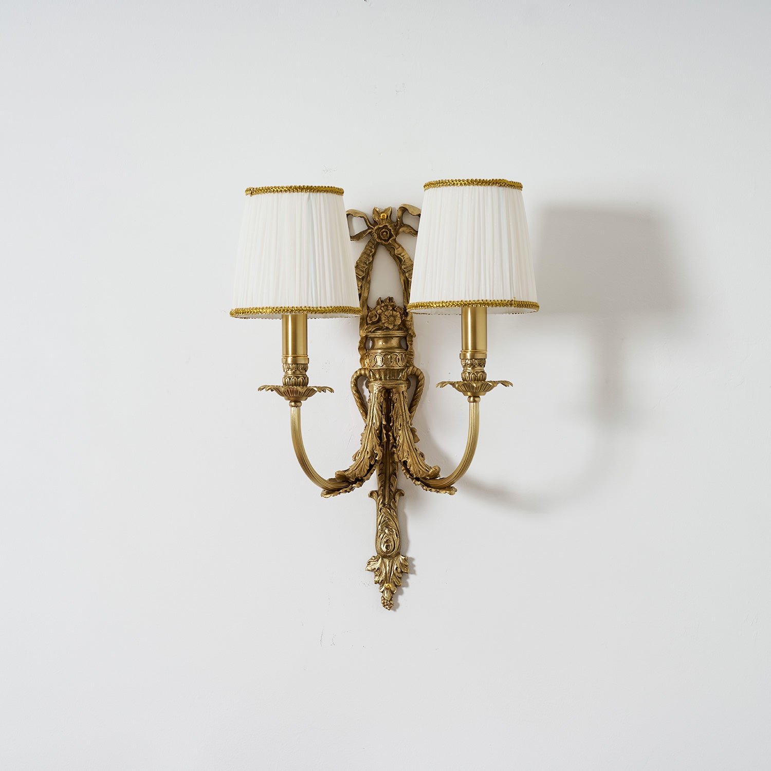 Marquis Wall Lamp
