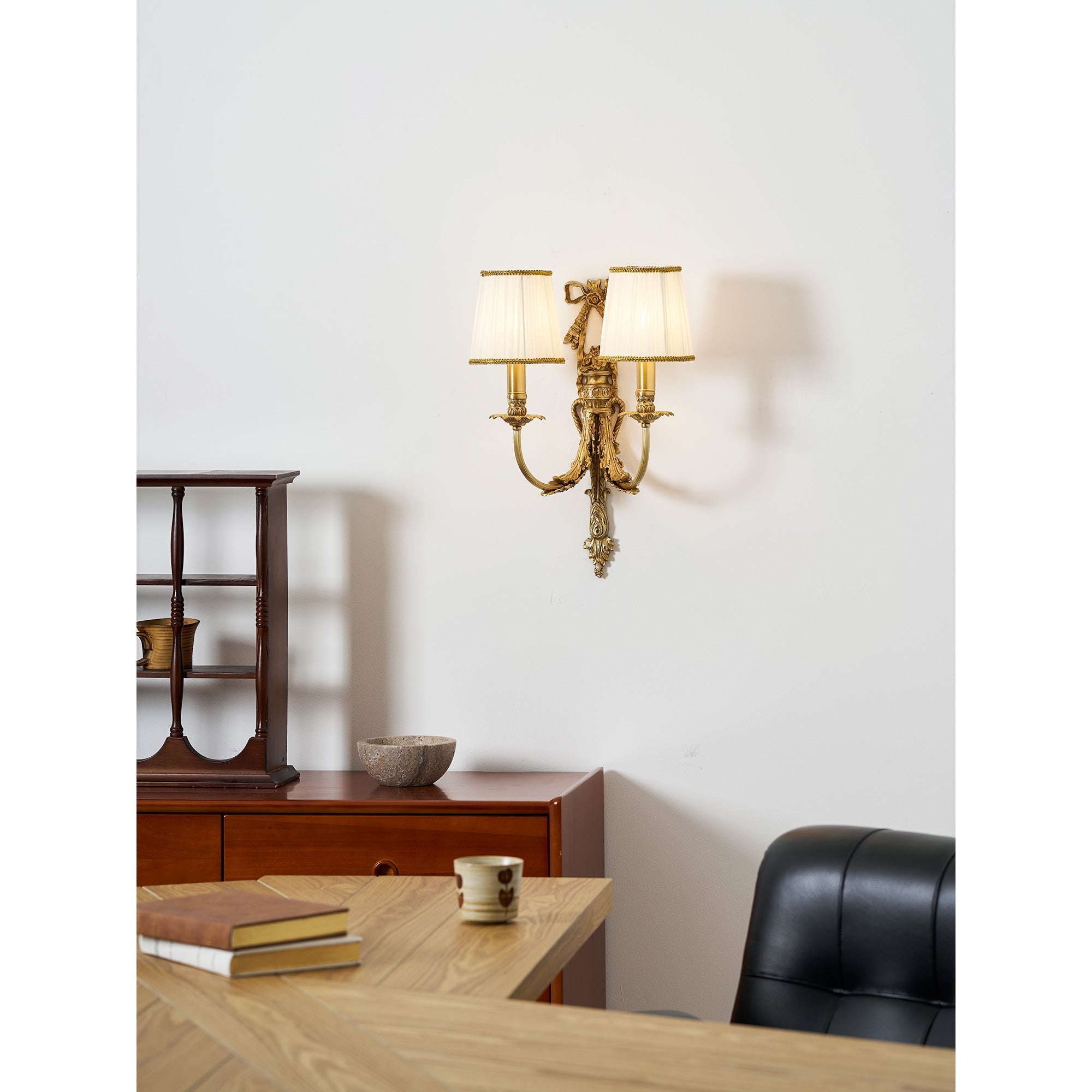 Marquis Wall Lamp