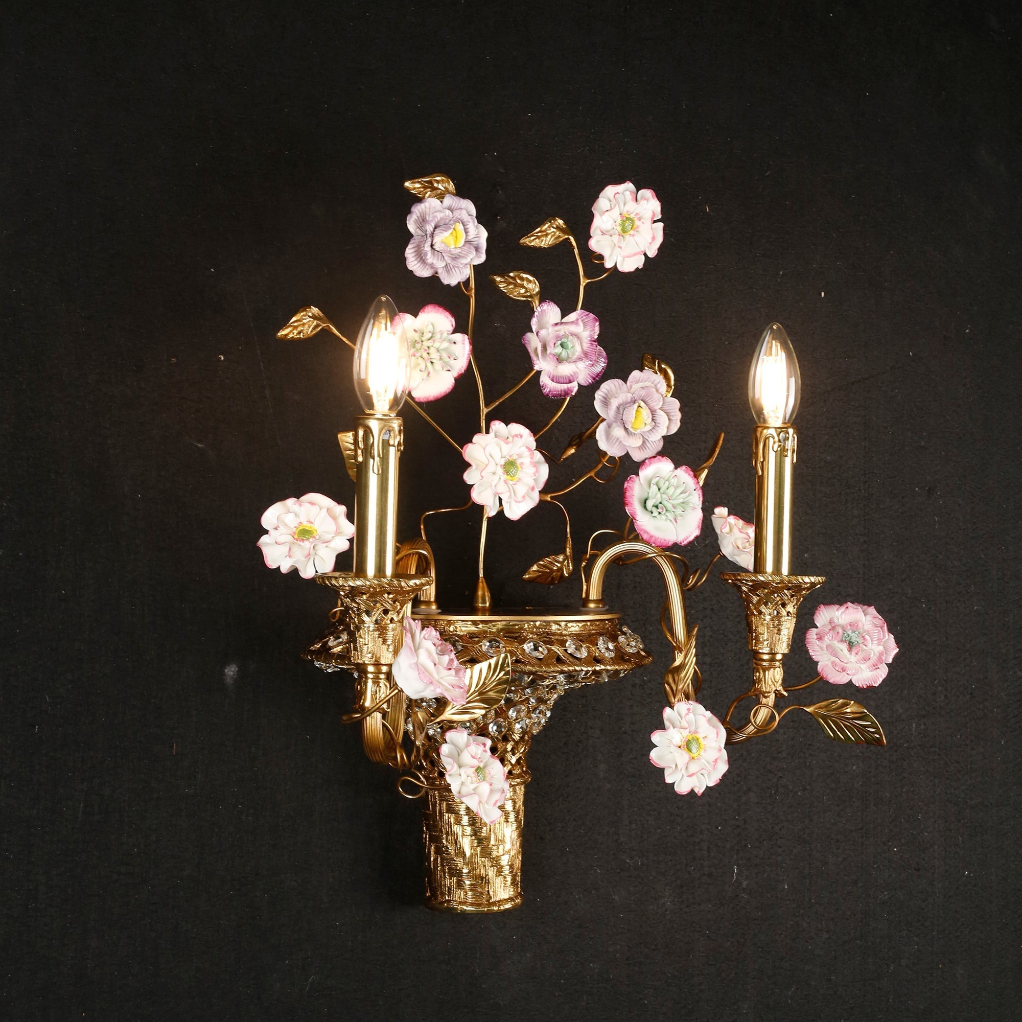 Violette Wall Lamp