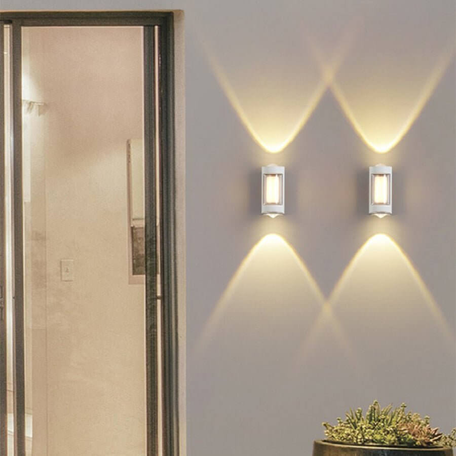 Robust Sleek Dual-Directional Aluminum Outdoor Wall Light
