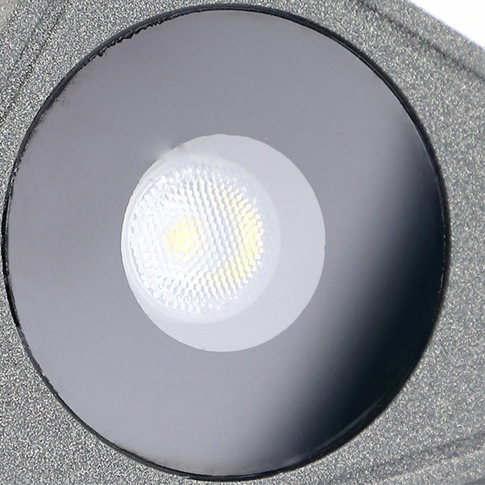 Feda Triangle Aluminum Outdoor Deck Step Light