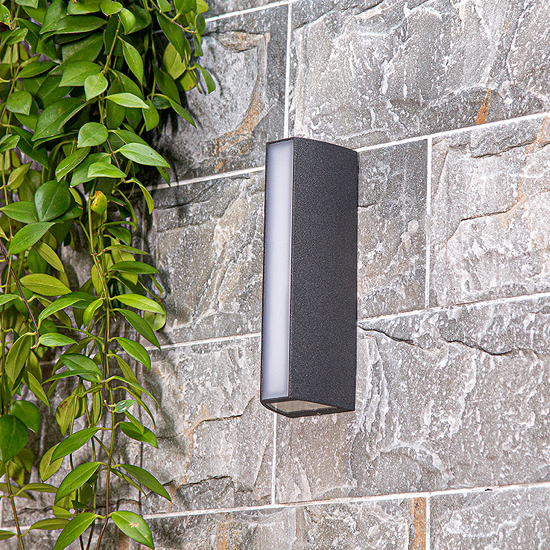 Nonfri Modern Style Aluminum Outdoor Wall Sconce