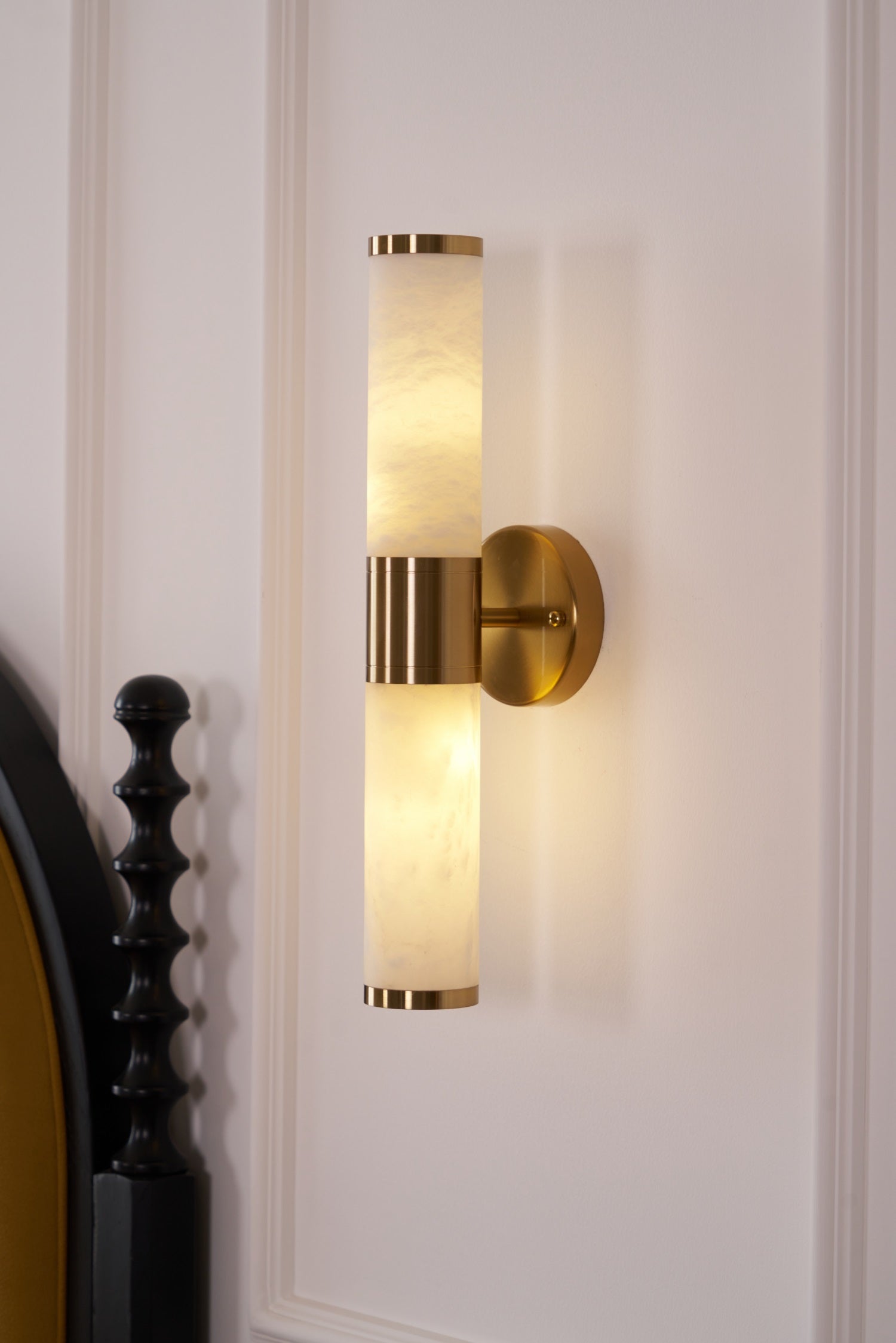 Lucian Alabaster Wall Lamp