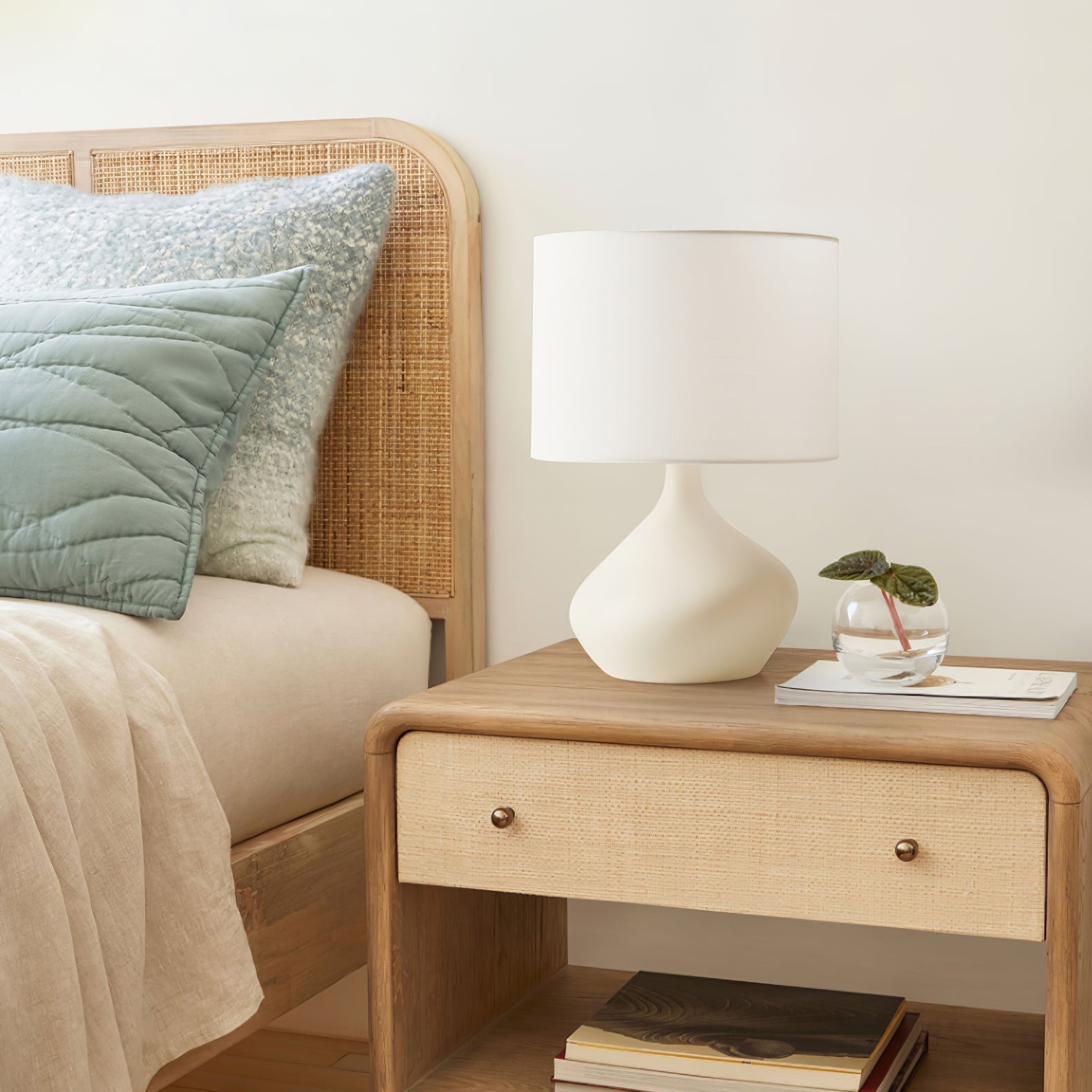 Jean Modern Ceramics Table Lamp