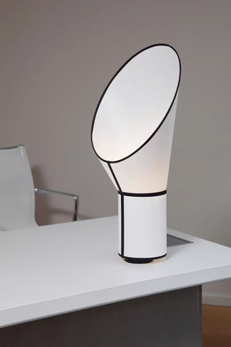 Celestrow Artful Outline Table Lamp
