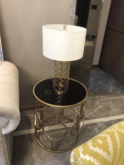 Selisise Modern Table Lamp