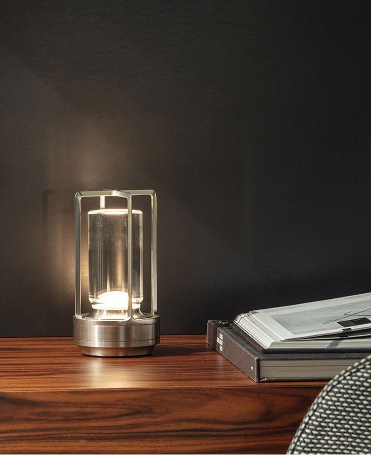 Solvane Rechargeable Table Lamp