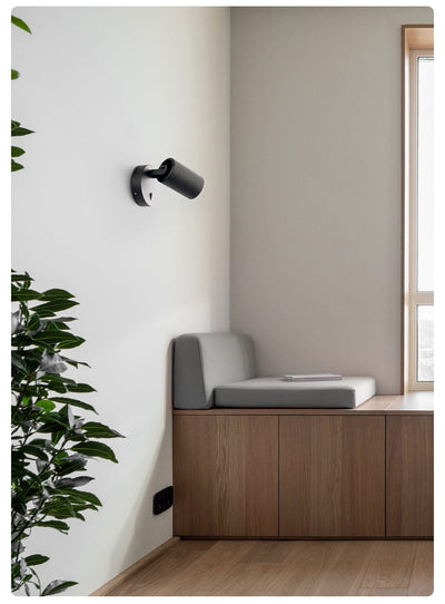 Noctivian Rowen Wall Spotlight