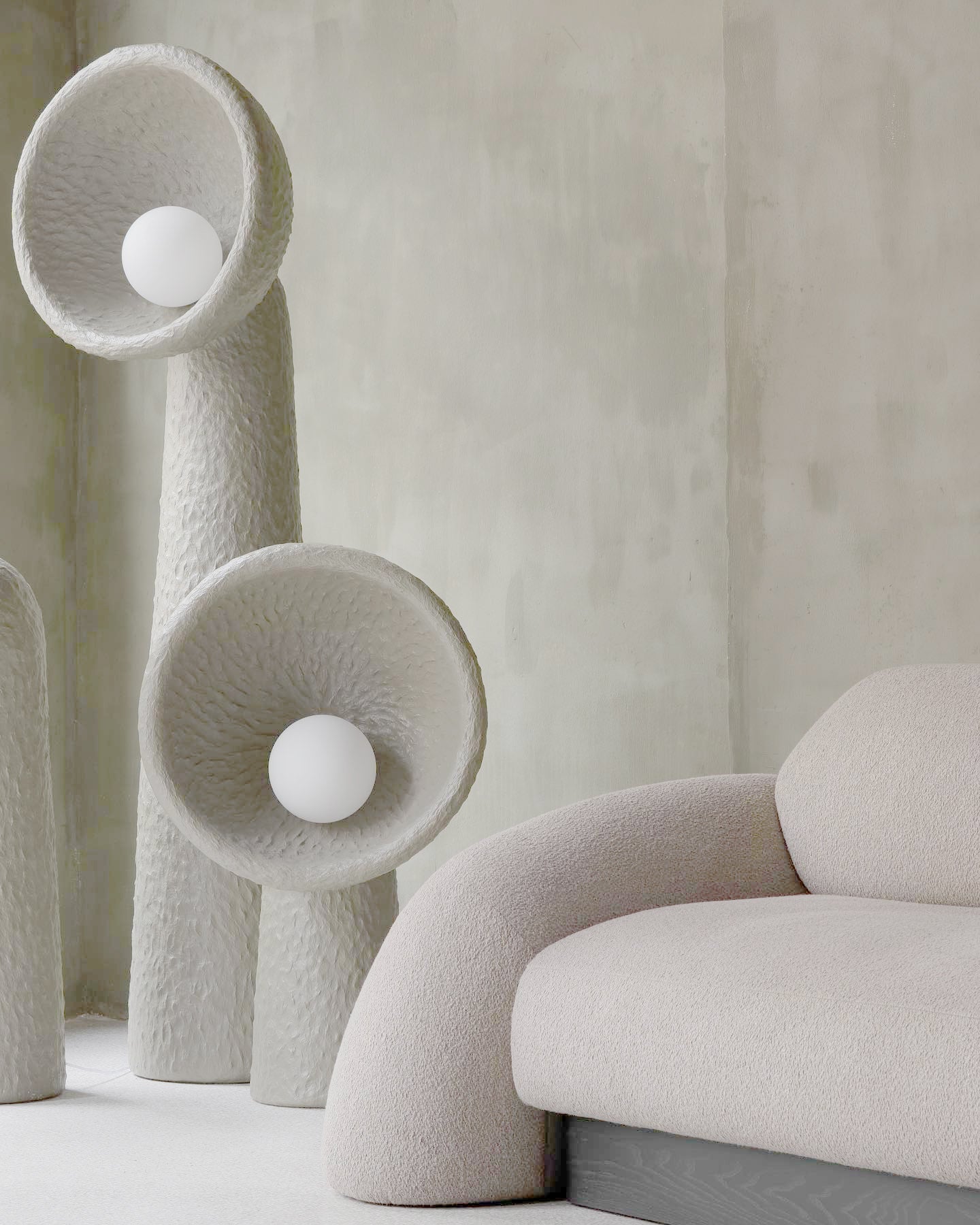 Ernionis Textured Ceramic Floor Lamp
