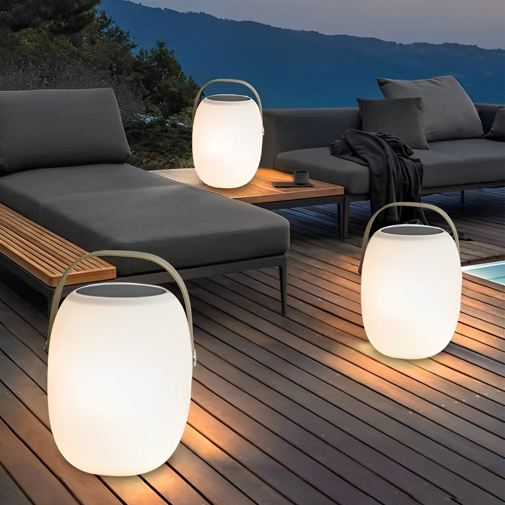 Wendy Modern PE Outdoor Light