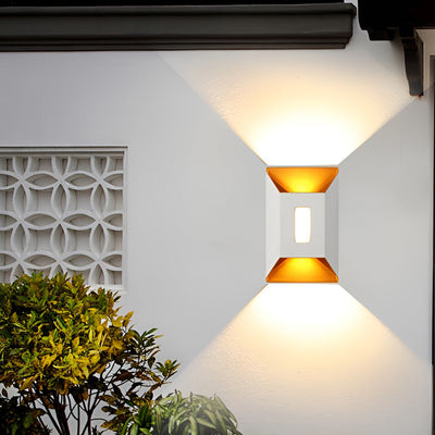 Melody Modern Minimalist Metal Sconce Wall Lamp