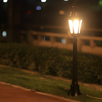 Henry Elegant European LED Aluminum Outdoor Pathway Lamp