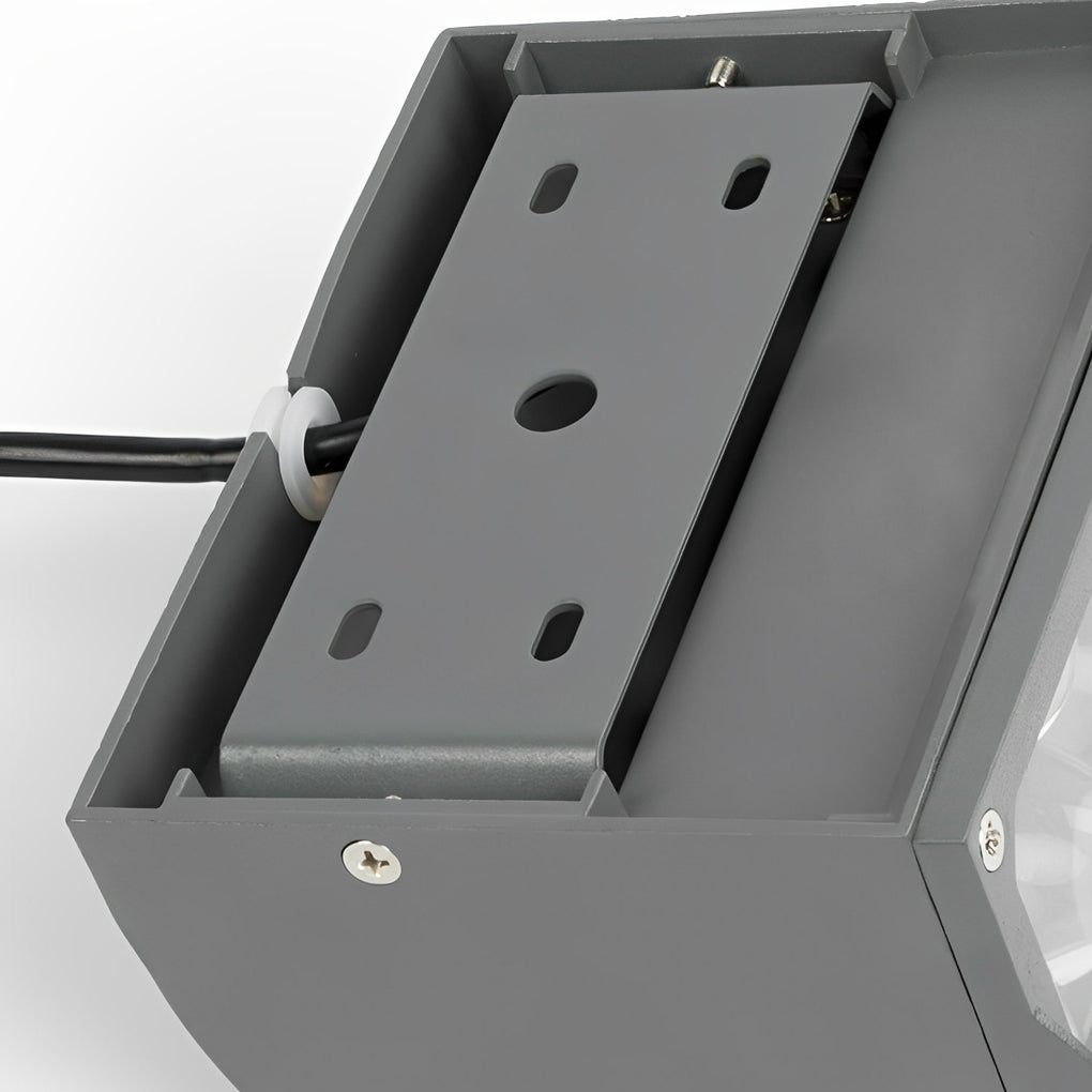 Gifford LED Classic Modern Aluminum Outdoor Wall Lamp