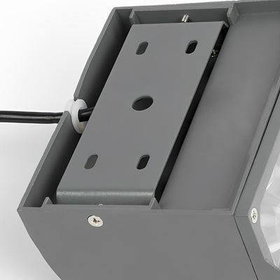Gifford LED Classic Modern Aluminum Outdoor Wall Lamp