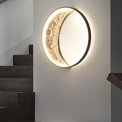 Sigmn Moon Crescent LED Aluminum Resin Outdoor Wall Light