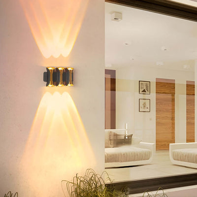 Phineas LED Modern Aluminum Outdoor Wall Sconce Light