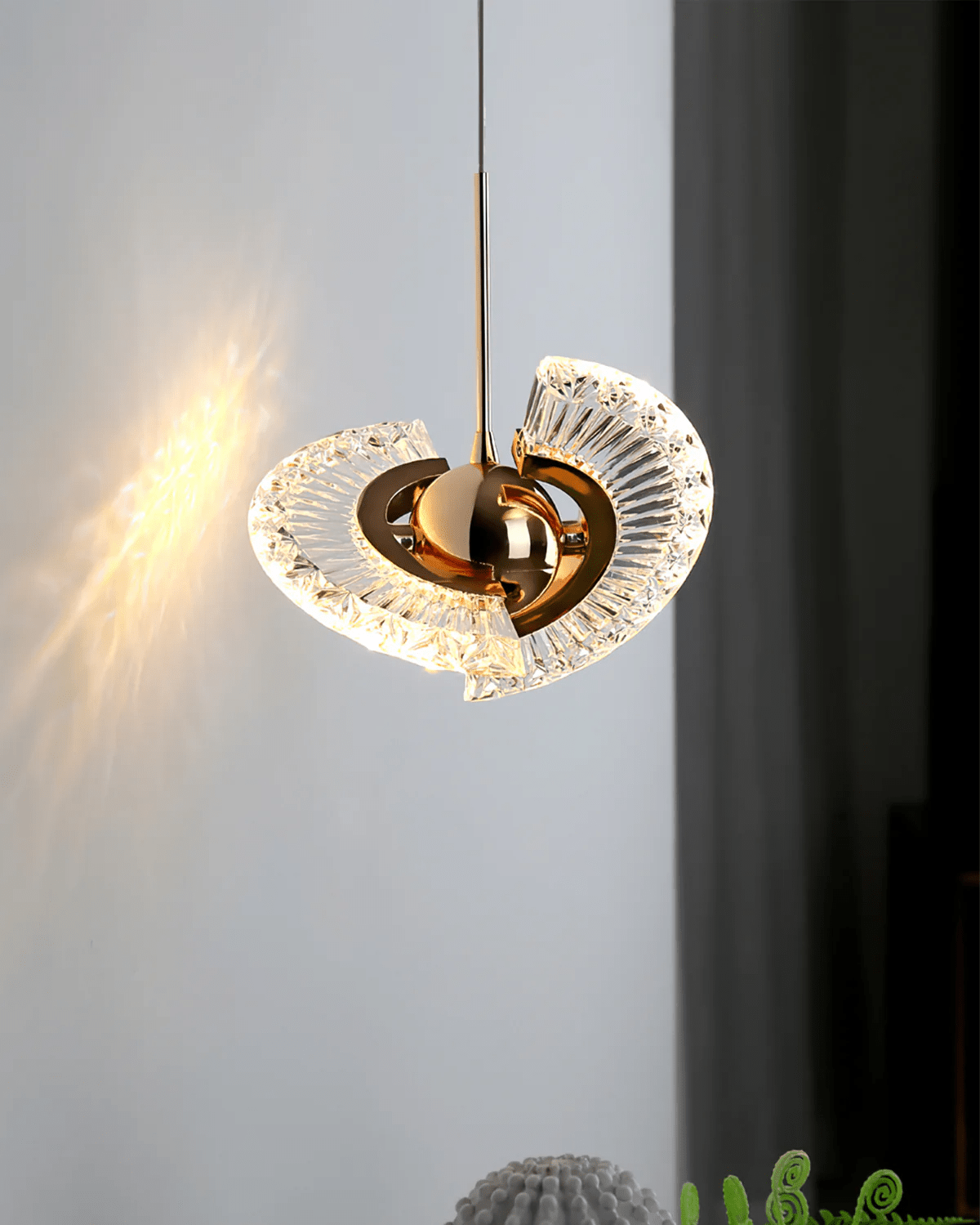 Govlen Postmodern Luxury Pendant Lamp