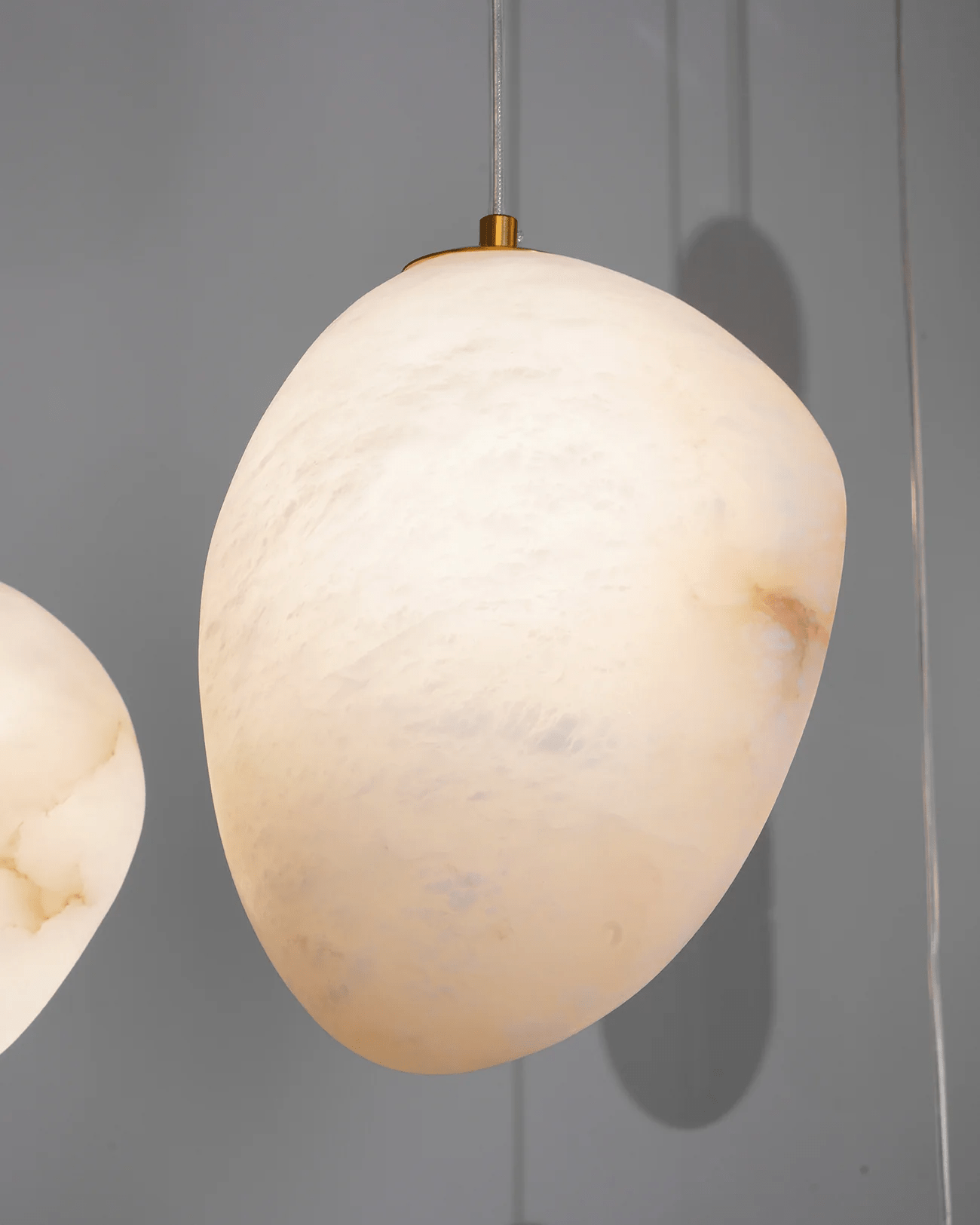 Nivisaya Pebbles Alabaster Pendant Lamp