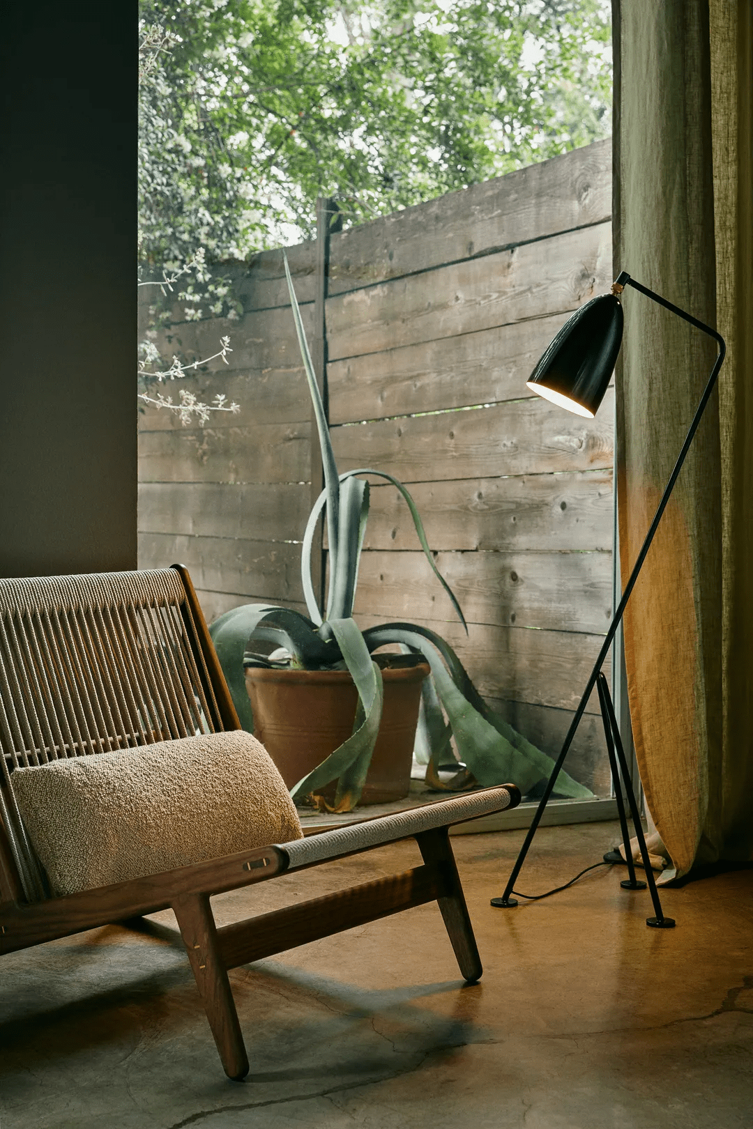 Mireleria Minimalist Floor Lamp