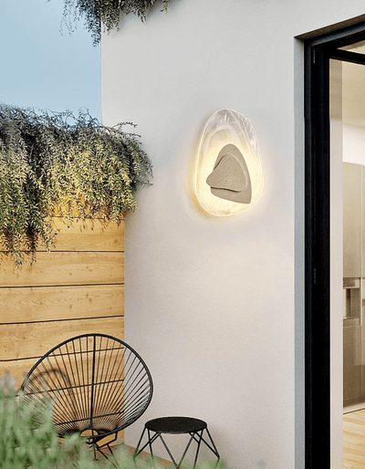 Noriselia Sconce