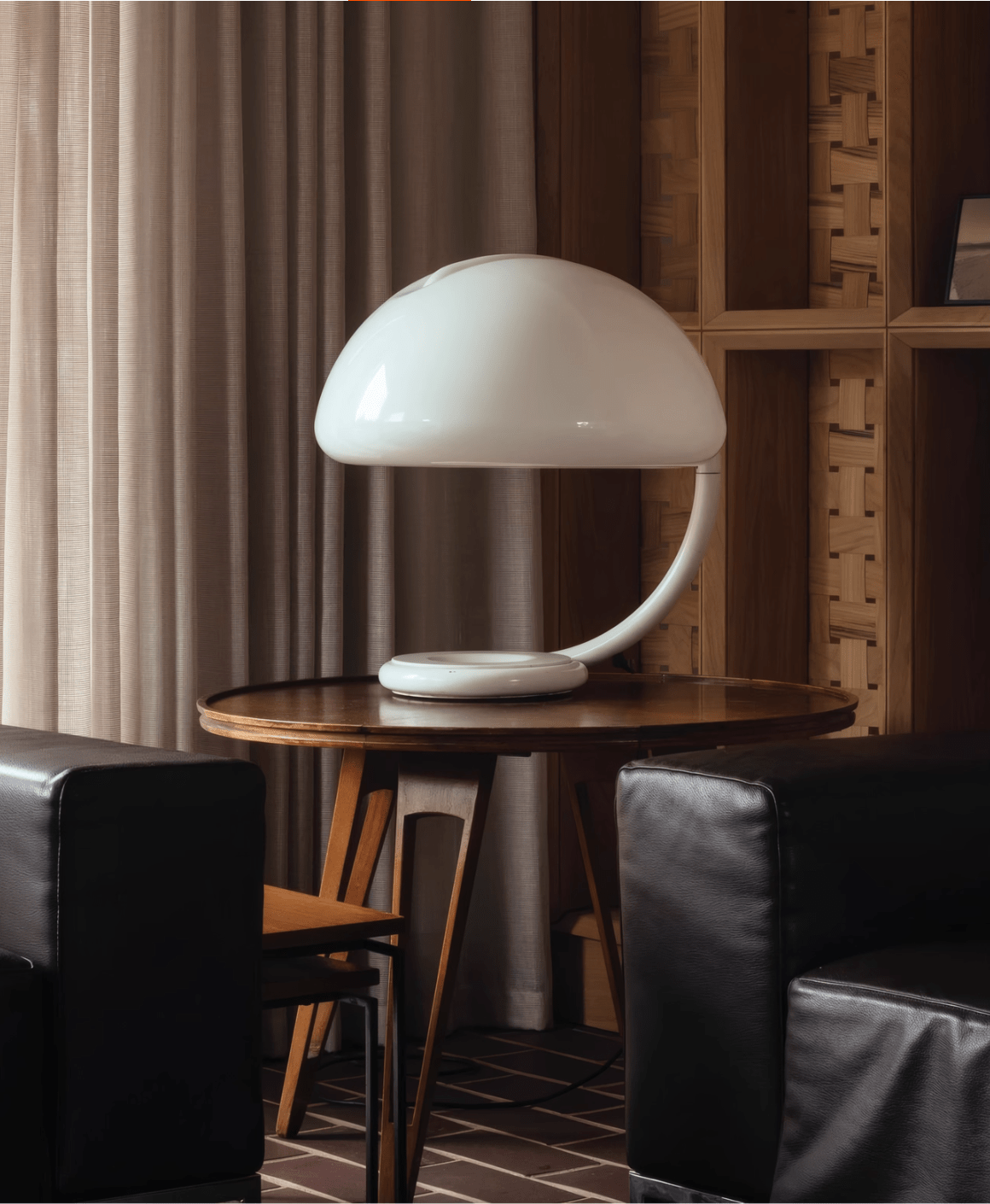 Terialielle Arc Dome Table Lamp