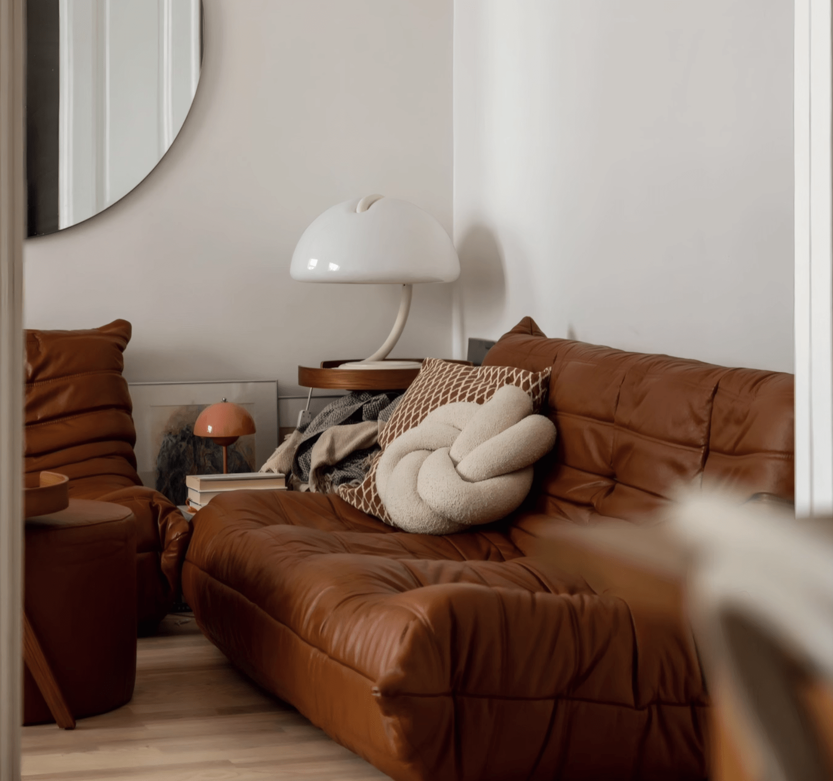 Terialielle Arc Dome Table Lamp